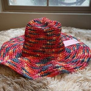 NWT Juicy Couture Hat, Floppy Straw Sun Hat Goldtone Logo Pink Orange Blue